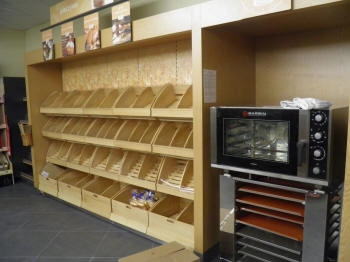 shop shelving for auto parts with sturdy frame