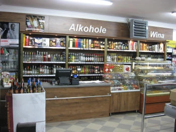 checkout counter with extended goods space