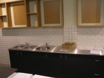 checkout counter with ergonomic design