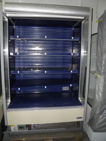 corner refrigerated shelving for efficient space use