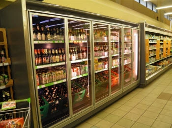 refrigerated shelving with automatic defrosting