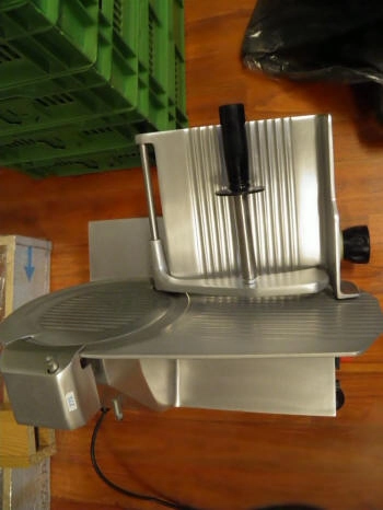 electric shop trolley with motor